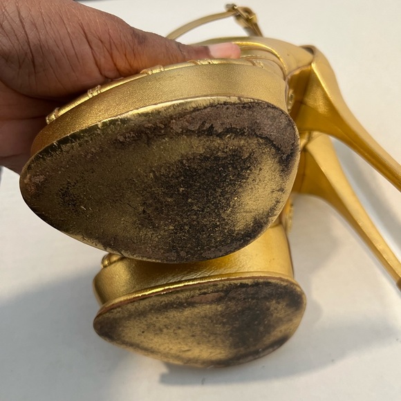 ANNA DELLO RUSSO X H&M Gold Platform Stiletto Heels ✨ - Picture 8 of 13